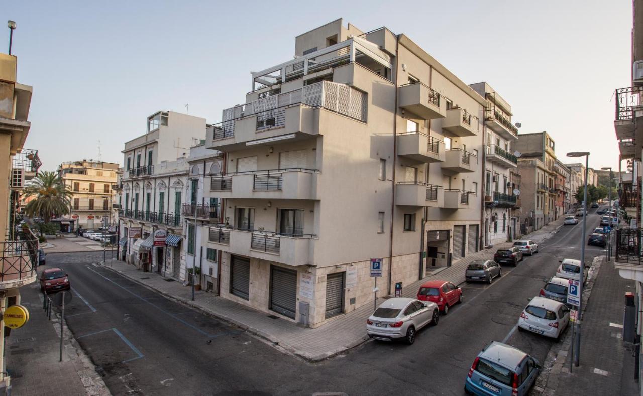 La Casa Di Nausicaa - Vespero Appartement Reggio di Calabria Buitenkant foto