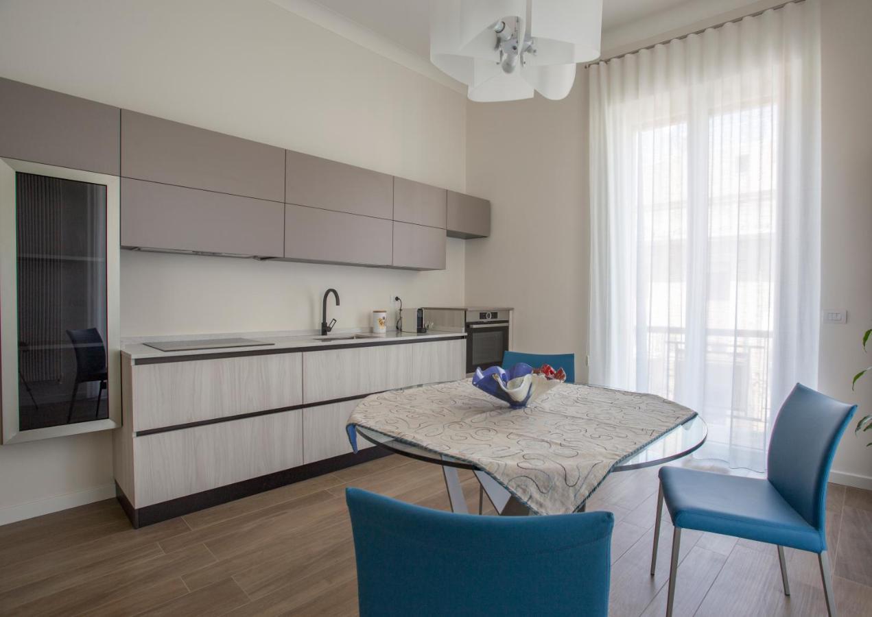 La Casa Di Nausicaa - Vespero Appartement Reggio di Calabria Buitenkant foto
